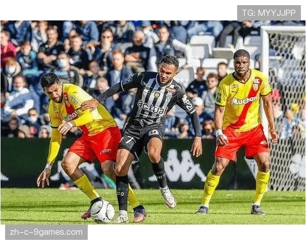 斯特拉斯堡取胜积24分 升至积分榜第八位